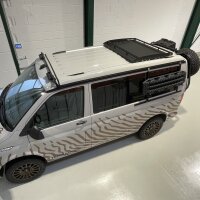 Dachgepäckträger leicht - aerodynamisch - universal, Möglichkeit zur Befestigung von LED-Scheinwerfer für VW T5/T6/T6.1 California