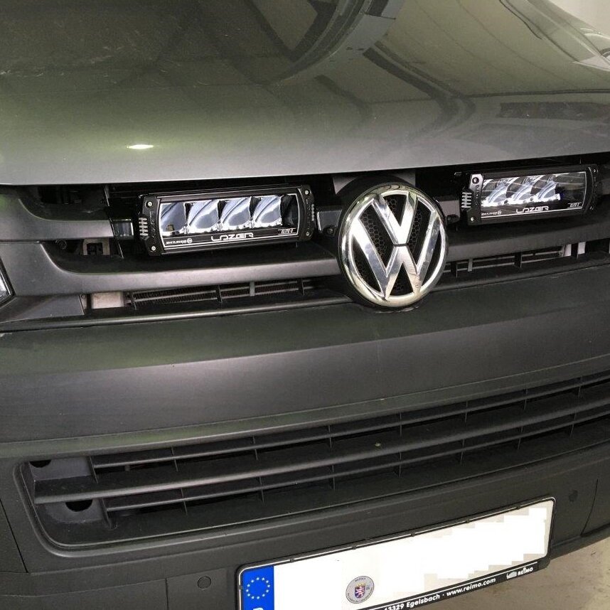 LED-Zusatzscheinwerfer für den Frontgrill des VW T5 GP (T5.2), LAZER